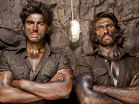 فيلم Gunday مترجم اون لاين كامل HD جونداى هندي 2014